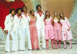 Brady_Bunch_Hour_sm-500x346