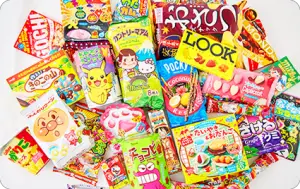 Subscription boxes mania! Snacks, Beauty and Kawaii stuff from Japan