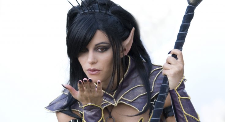 Dark Elf Sorceress Cosplay (from Warhammer online)