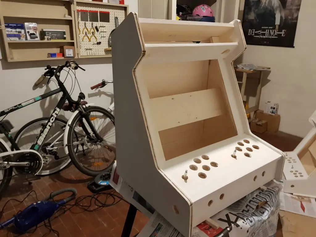 Arcade Bartop with Raspberry Pi & RetroPie DIY tutorial (with pictures) - Part 4 of 6 - Painting and T-Molding