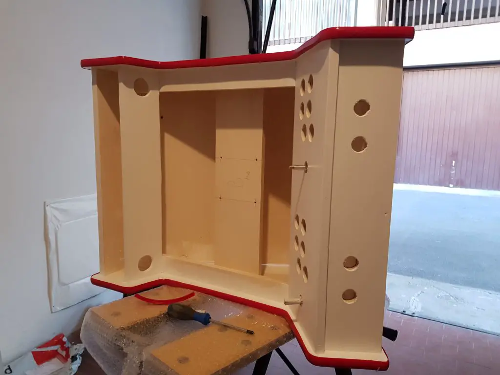 Arcade Bartop with Raspberry Pi & RetroPie DIY tutorial (with pictures) - Part 4 of 6 - Painting and T-Molding